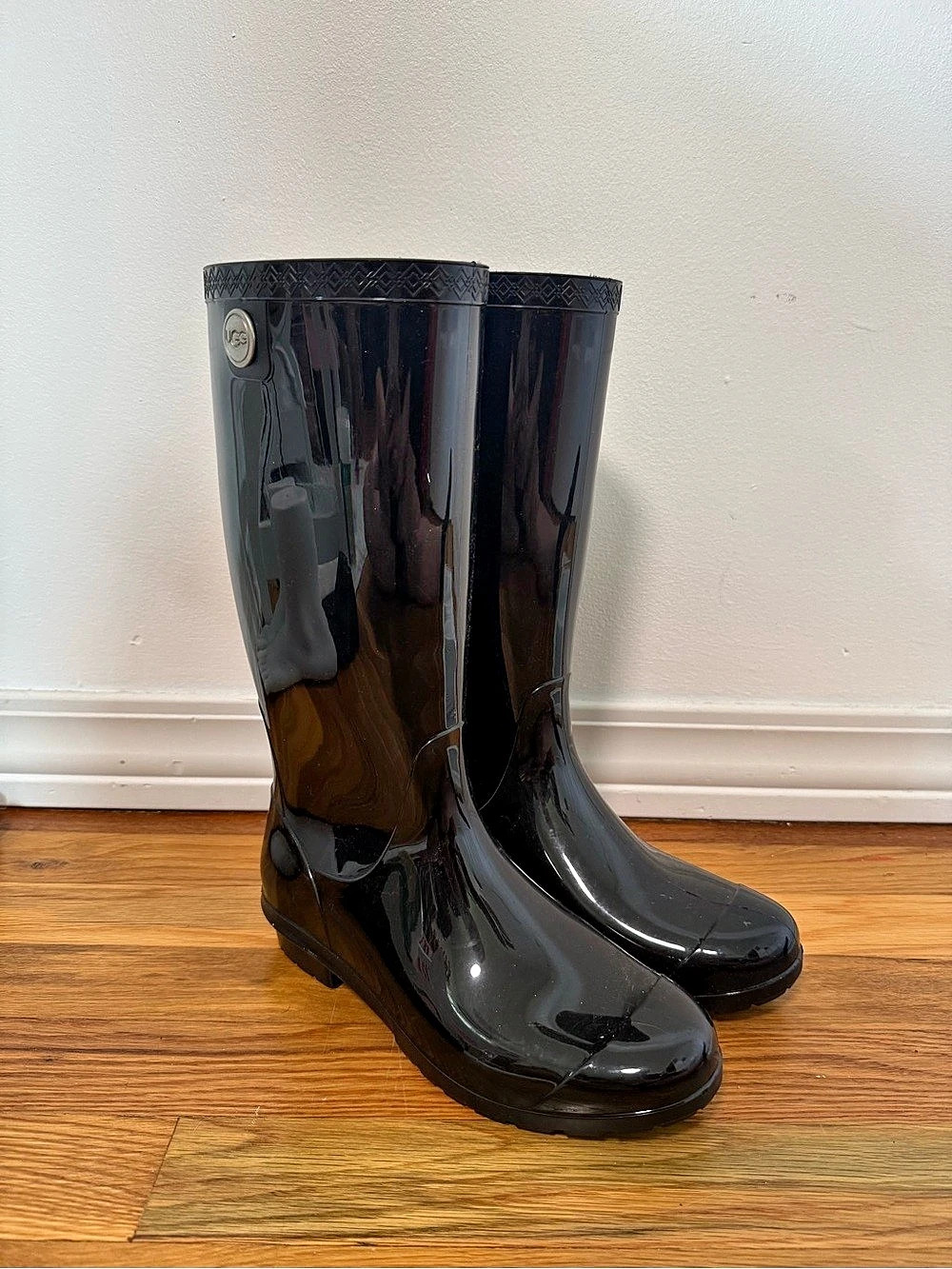 UGG Shaye Rain Boot Black US 7